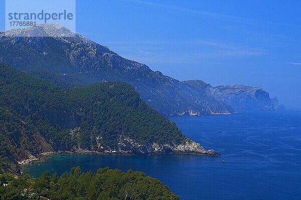 Mallorca  Banyalbufar  Serra de Tramuntana  UNESCO-Weltkulturerbe  Insel Mallorca  Mallorca  Balearen  Spanien  Europa