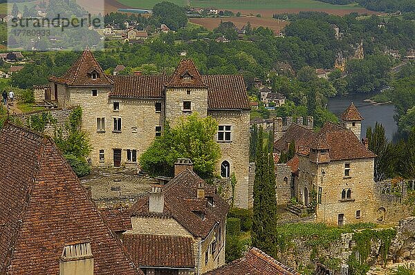 Saint Cirq Lapopie  Fluss Lot  Lot-Tal  Jakobsweg  Midi-Pyrenäen  Frankreich  Europa