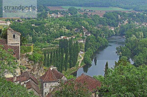 Fluss Lot  Lot-Tal  Jakobsweg  Midi-Pyrenäen  Saint Cirq Lapopie  Frankreich  Europa