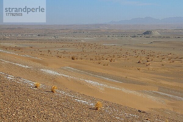 Wüste  ausgetrockneter Salzsee  Dashd-e-Kavir  Iran