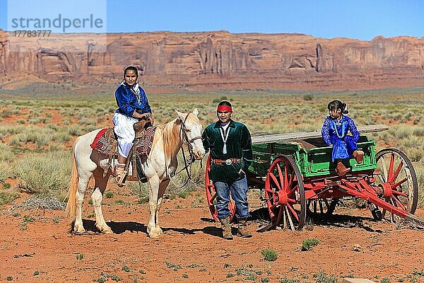 Navajo-Indianer  Monument Valley  Utah  USA  amerikanischer Ureinwohner  Nordamerika