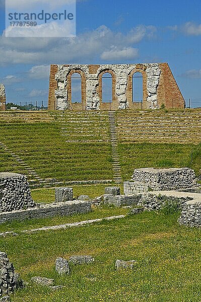 Gubbio  Römisches Theater  Umbrien  Italien  Europa