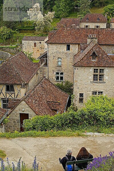 Lot-Tal  Jakobsweg  Midi-Pyrenäen  Saint Cirq Lapopie  Frankreich  Europa