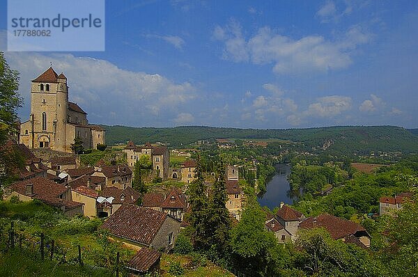 Saint Cirq Lapopie  Fluss Lot  Lot-Tal  Jakobsweg  Midi-Pyrenäen  Frankreich  Europa