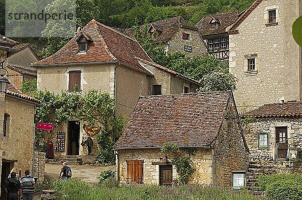 Lot-Tal  Jakobsweg  Midi-Pyrenäen  Saint Cirq Lapopie  Frankreich  Europa