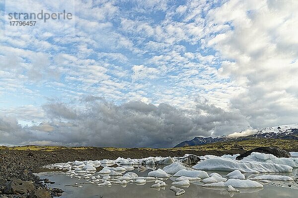 Gletscherlagune Fjallsarlon  Vatnajökull Nationalpark  Island  Europa
