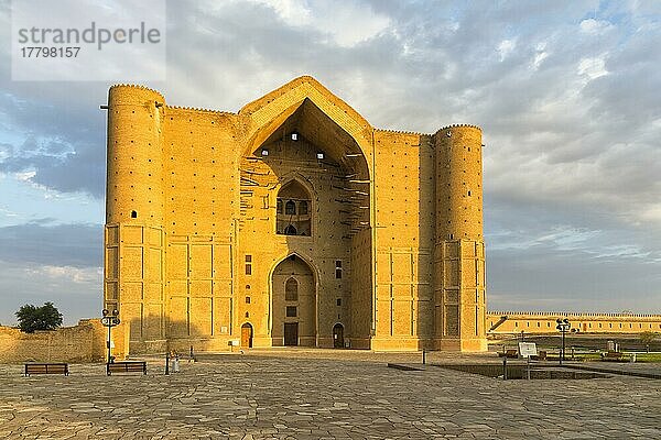 Khodja Ahmet Yasawi Mausoleum  Unesco-Weltkulturerbe  Turkistan  Region Süd  Kasachstan  Asien
