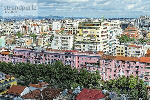 Blick über Tirana  Tirana  Albanien  Europa