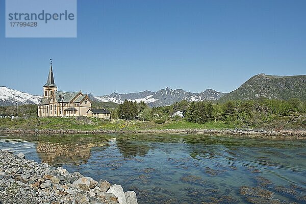 Lofoten-Kathedrale  Vagan  Norwegen  Europa