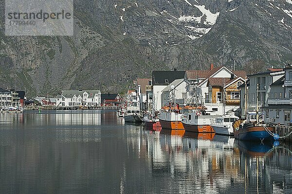 Henningsvaer  Lofoten  Norwegen  Europa