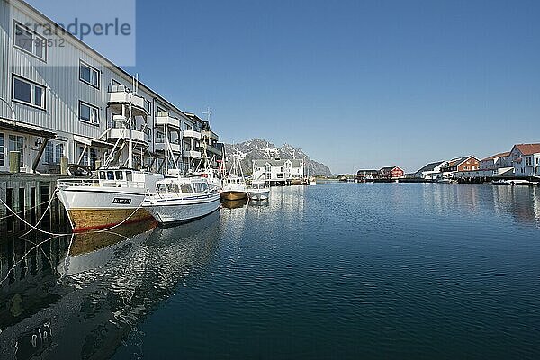 Henningsvaer  Lofoten  Norwegen  Europa