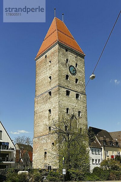 Gänsturm  Gänstor  Stadttor der mittelalterlichen Stadtbefestigung  Uhr  Ulm  Baden-Württemberg  Deutschland  Europa