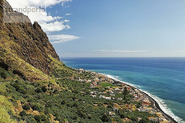 Ort Paul do Mar  Meer  Südwestküste  Madeira  offiziell Autonome Region Madeira  Insel  Atlantik  Archipel Makaronesien  Portugal  Europa