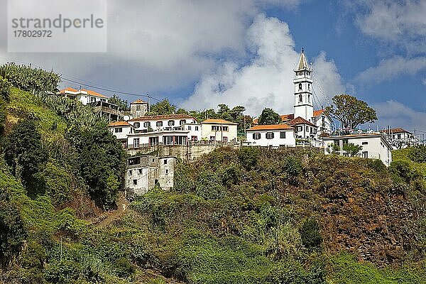 Dorf Faial  Madeira  offiziell Autonome Region Madeira  Insel  Archipel Makaronesien  Portugal  Europa