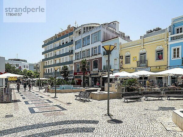 Promenade am Platz der Republik  Lagos  Algarve  Portugal  Europa