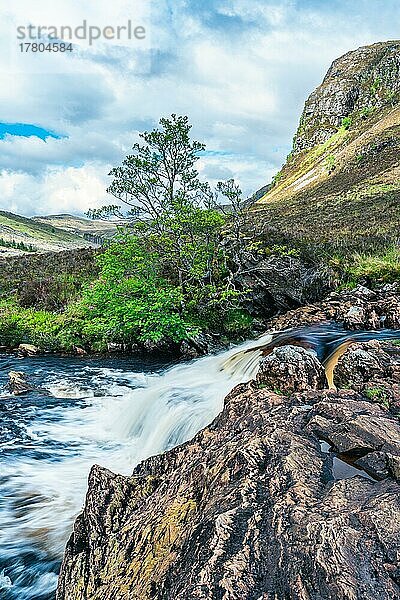Wasserfälle am Dundonnell River in Wester Ross  NC500  Highlands  Schottland  UK