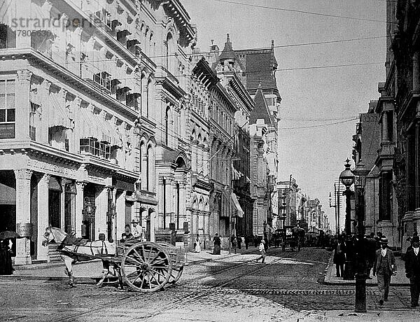 Straßenszene  Chestnut Street in der Stadt Philadelphia  Bundesstaat Pennsylvania  ca 1880  Amerika  Historisch  digital restaurierte Reproduktion einer Fotovorlage aus dem 19. Jahrhundert