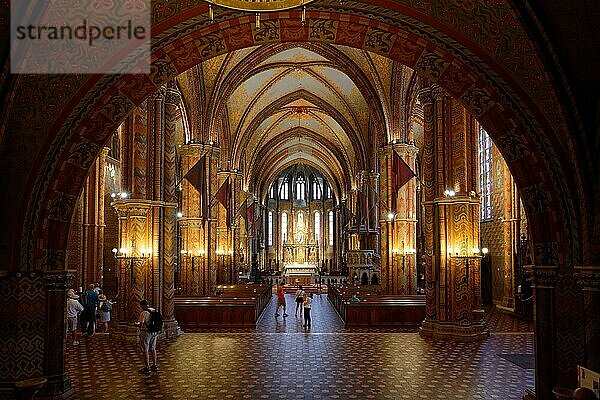 Matthiaskirche  Innenansicht  Buda  Budapest  Ungarn  Europa
