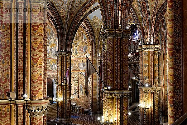 Matthiaskirche  Innenansicht  Buda  Budapest  Ungarn  Europa