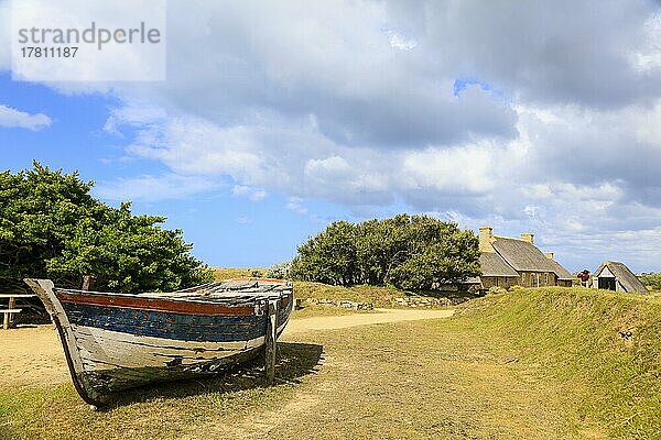 Ehemaliges Dorf Meneham mit reetgedeckten Häusern  heute Freiluftmuseum  Menez Ham  Kerlouan  Departement Finistère Penn ar Bed  Region Bretagne Breizh  Frankreich  Europa