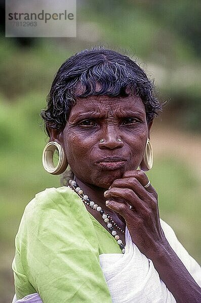 Paniya Stammesfrau in Wayanad  Kerala  Indien  Asien