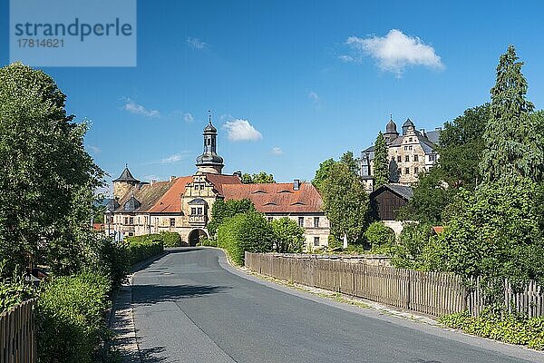 Burg und Dorf Wernstein bei Kulmbach  Franken  Oberfranken  Bayern  Deutschland  Europa