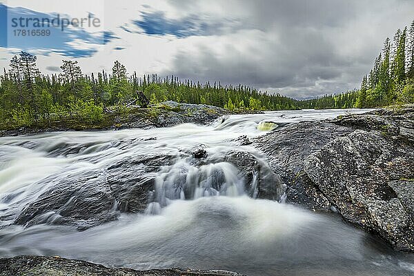 Wasserfall Dimforsen  Provinz Västerbottens län  Lappland  Schweden  Europa