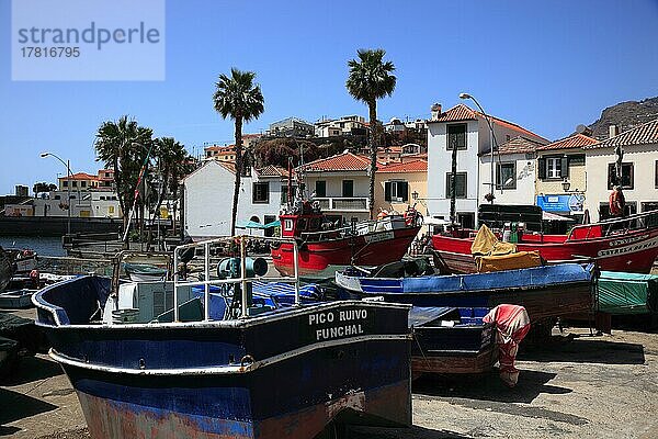 Fischerort  Camara de Lobos  Hafen und Zentrum  Madeira