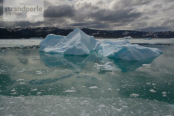 Eisbrocken in der Disko-Bucht  Grönland  Nordamerika