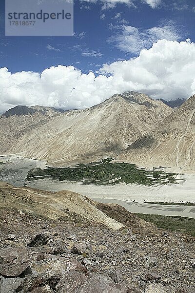 Shyok Fluss  Leh Distrikt  Nubra Thesil  Ladakh  Indien  Asien