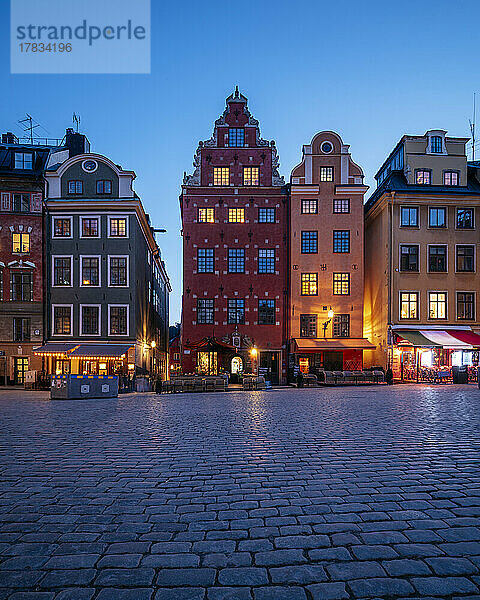 Gamla Stan in der Abenddämmerung  Stockholm  Sodermanland und Uppland  Schweden  Skandinavien  Europa