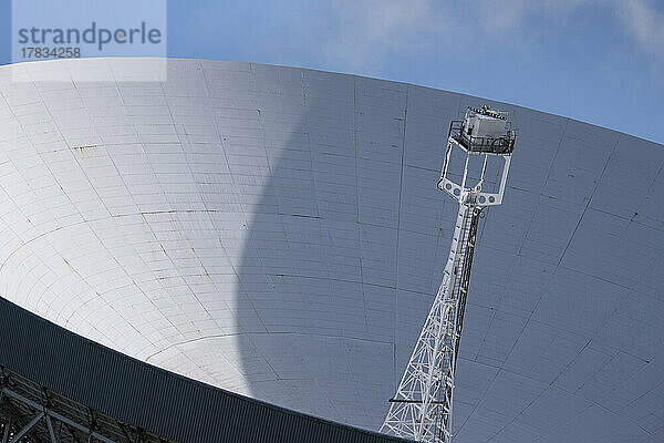 Die Antenne des Lovell-Radioteleskops  Jodrell Bank  nahe Goostrey  Cheshire  England  Vereinigtes Königreich  Europa