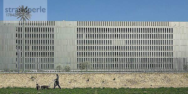 Bundesnachrichtendienst-Zentrale  BND Neubau in der Chausseestraße  Berlin  Deutschland  Europa