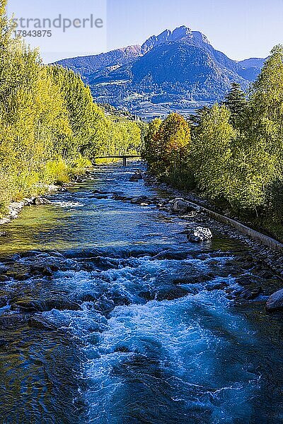 Der reissender Fluss Passer  hinten die Ifinger Spitze  Meran  Südtirol  Italien  Europa