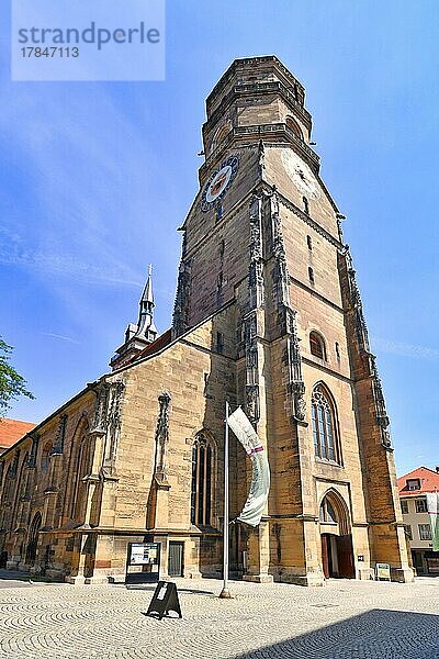 Evangelische Stiftkirche  romanische Kirche im alten Stadtzentrum von Stuttgart