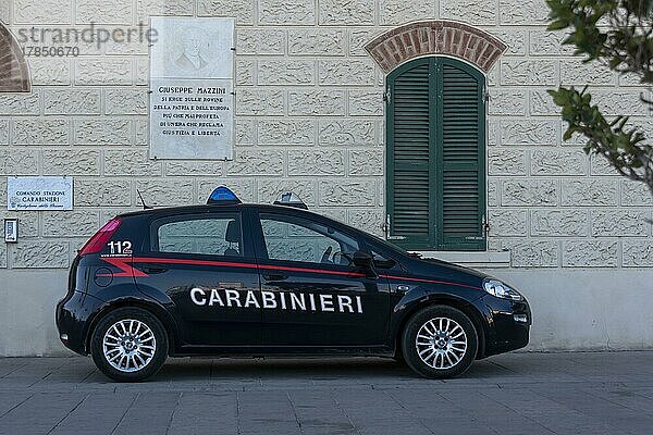 Carabinieri  Polizeiauto  Einsatzfahrzeug  Castiglione della Pescaia  Toskana  Italien  Europa