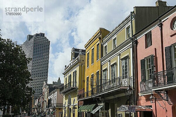 Französische Kolonialhäuser  französisches Viertel  New Orleans  Louisiana  USA  Nordamerika
