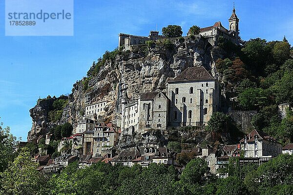 Rocamadour  Departement Lot  Region Midi-Pyrenees  Okzitanien  Wallfahrtsort der roemisch-katholischen Kirche  Frankreich  Europa