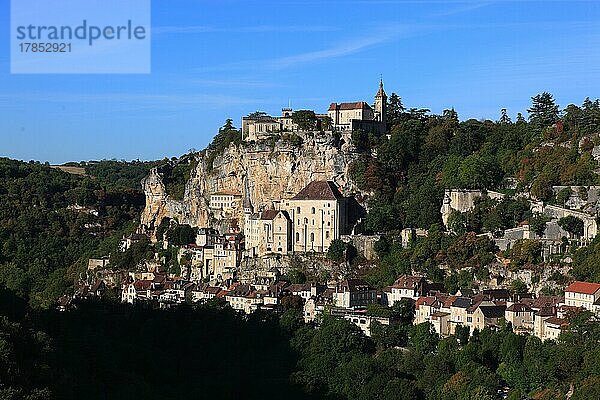 Rocamadour  Departement Lot  Region Midi-Pyrenees  Okzitanien  Wallfahrtsort der römisch-katholischen Kirche