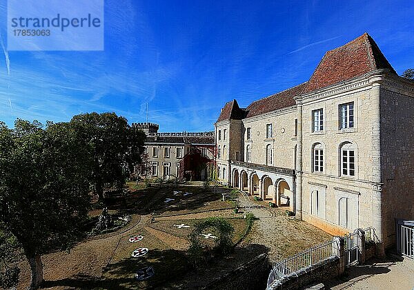 Le chateau  Rocamadour  Departement Lot  Region Midi-Pyrenees  Okzitanien  Wallfahrtsort der römisch-katholischen Kirche