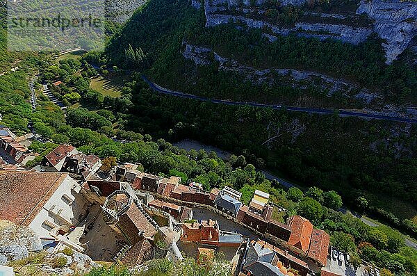 Rocamadour  Departement Lot  Region Midi-Pyrenees  Okzitanien  Wallfahrtsort der römisch-katholischen Kirche