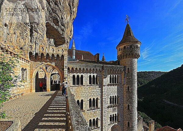 Rocamadour  Departement Lot  Region Midi-Pyrenees  Okzitanien  Wallfahrtsort der römisch-katholischen Kirche