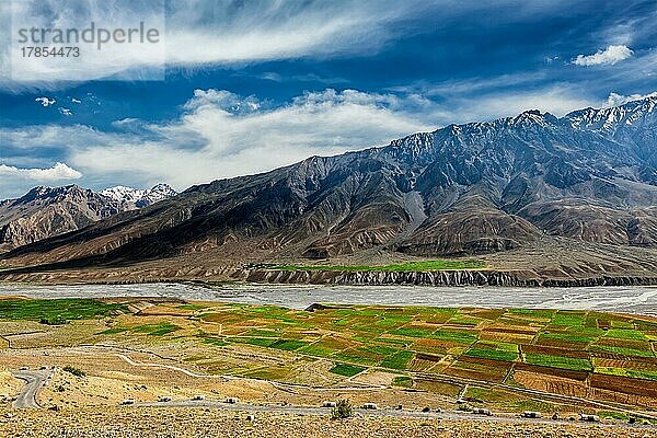 Blick auf das Spiti-Tal und den Spiti-Fluss im Himalaya. Spiti-Tal  Himachal Pradesh  Indien  Asien