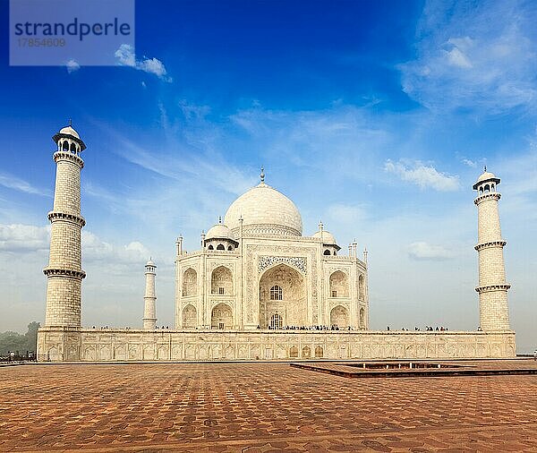 Indische berühmte Wahrzeichen  Indien Reise Hintergrund Taj Mahal. Agra  Uttar Pradesh  Indien  Asien