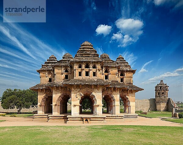 Lotus Mahal. Königliches Zentrum. Hampi  Karnataka  Indien  Asien