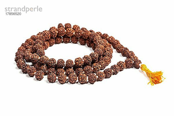 Buddhistische oder hinduistische Japa-Mala (Gebetsperlen) aus isoliertem Rudraksha