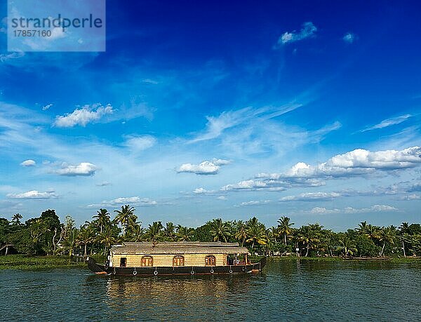 Hausboot auf den Backwaters von Kerala. Kerala  Indien  Asien