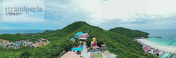 Big Buddha am Berg  Panorama  Luftaufnahme  Insel Koh Larn  Pattaya  Thailand  Asien