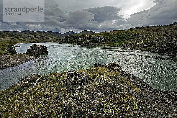 Landschaft im Heydalir  Ostisland  Island  Europa