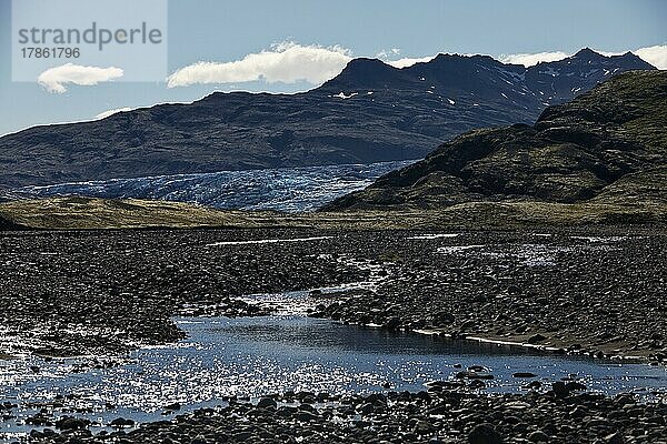 Klarwasserabfluss am Flaajökull  Vatnajökull-Nationalpark  Island  Europa